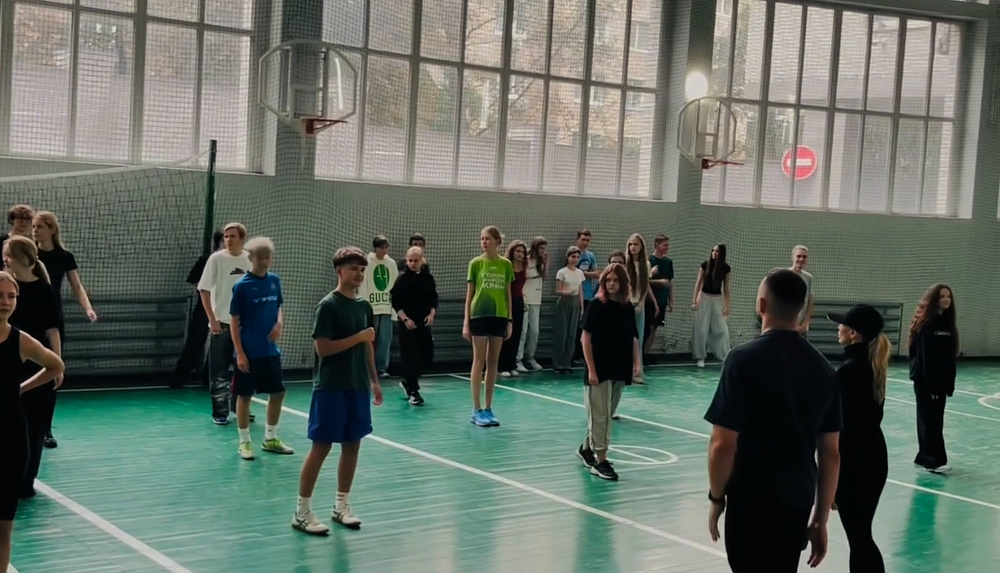 У Ліцеї КиМу провели унікальний урок фізкультури з погибленим вивченням англійсько мови